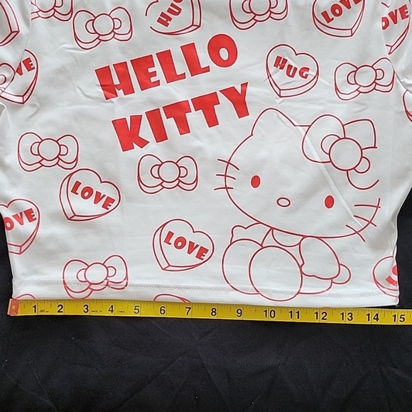 Hello Kitty crop top - Picture 5 of 7